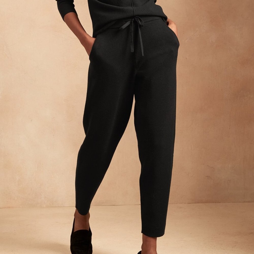 Banana Republic Petite Sweater Jogger